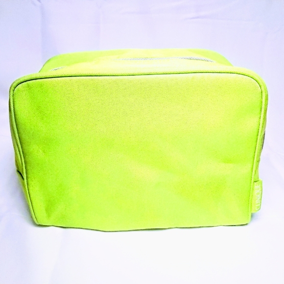 Handbags - NWT Lime Clinique Makeup Cosmetic Bag